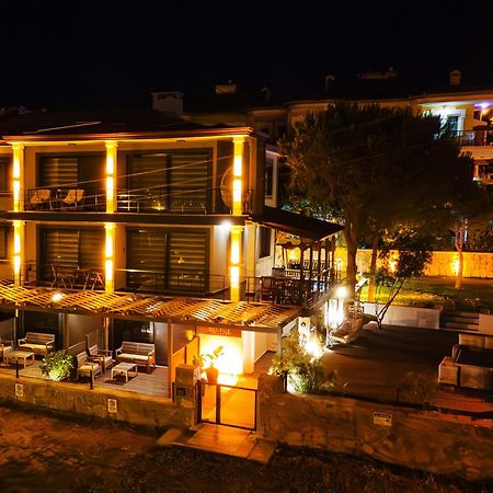 Select Cunda Guest House - Sea View Room With Private Veranda In Cunda Island Ayvalı Dış mekan fotoğraf